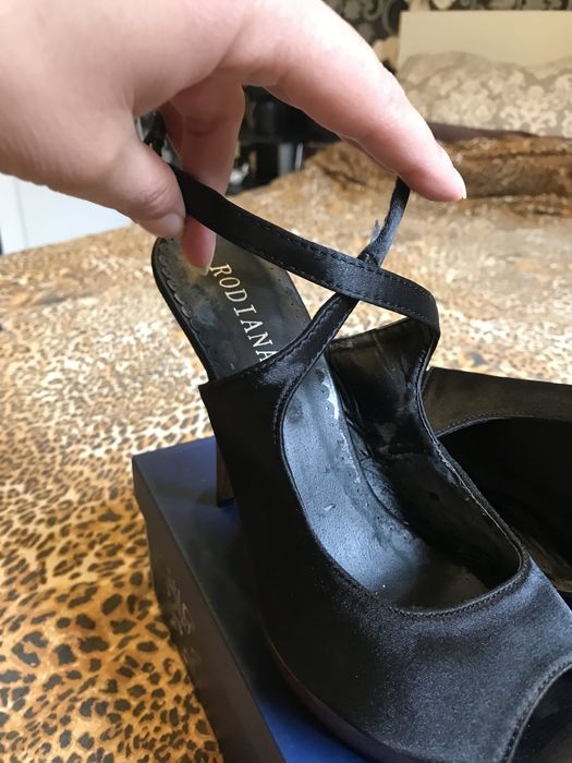 Дамски сандали и обувкш на висок ток по 10 и 15лв