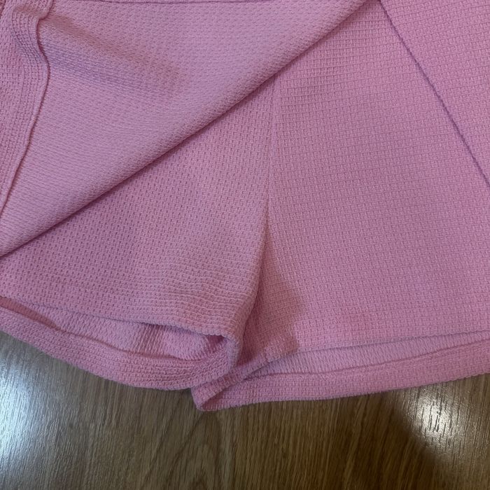 Дамски сет Zara - пола- панталон  и къса жилетка