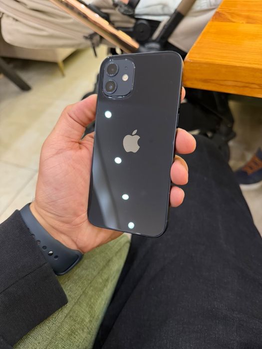 Iphone 12. 64 gb