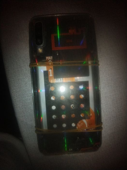 Продам Samsung A50