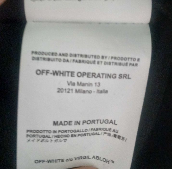 Tricou Off-White impecabil