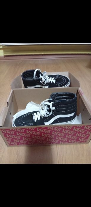 Vans Sk8 Hi Negru si Alb