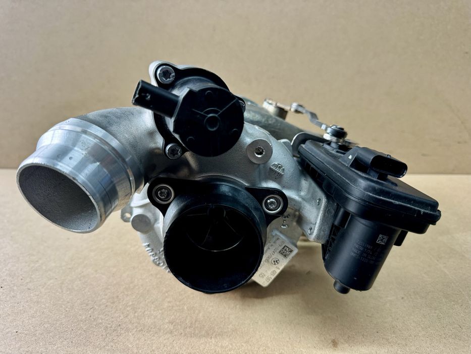 Turbina BMW B58 3.0 Benzina Originala 8489597 G60 G70 G45 X5 X6