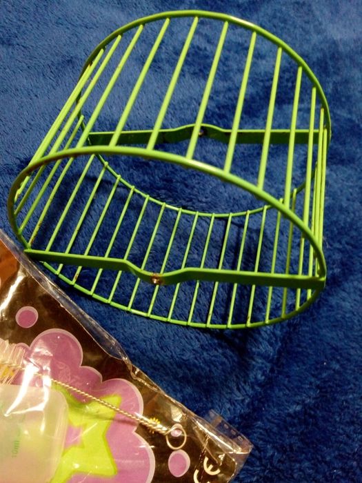 Дрешки за куче размер М-L, въртележка за хамстери