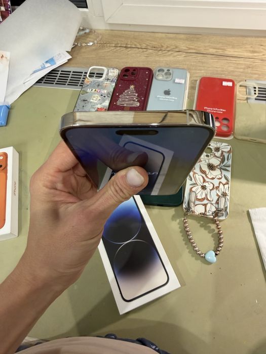 Продам iphone 14 pro max 512gb