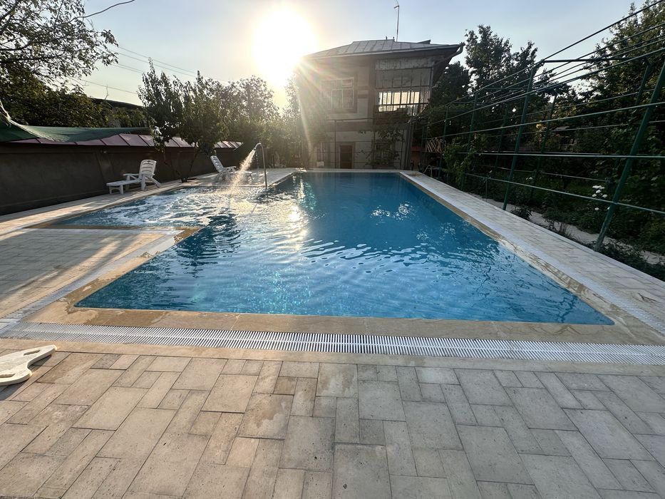 Строительство  частных бассейнов под ключь по выгодным ценам