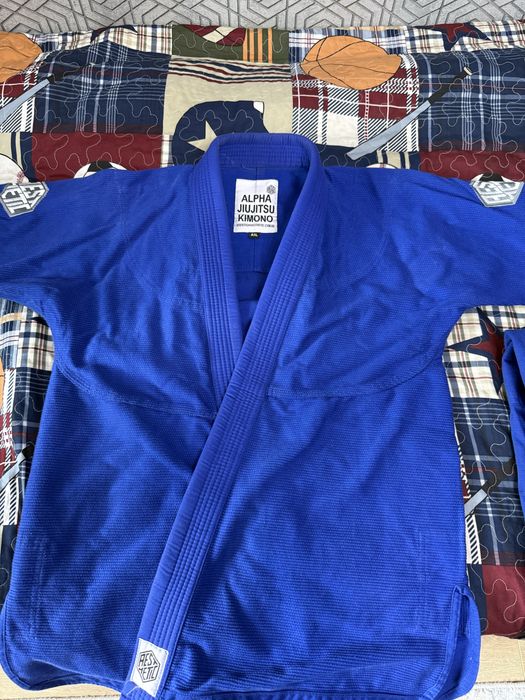 Продам кимано для джиу-джитсу