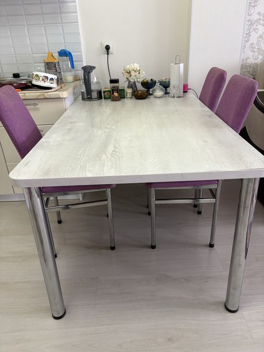 Продам стол со стульями