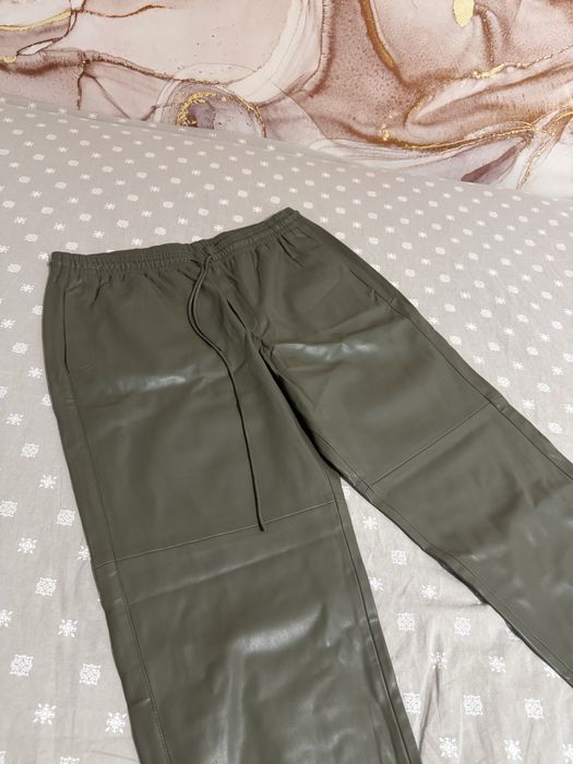 Pantaloni de piele MNG