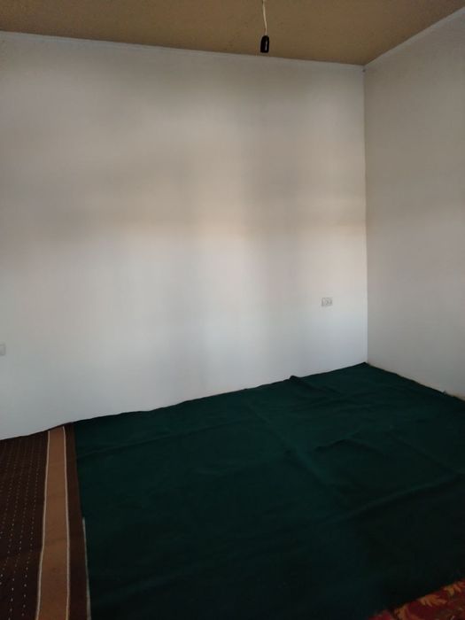 Ижарага хона берилади, тёплий пол килинган