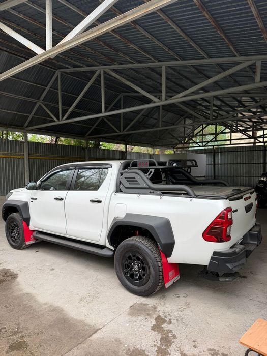 Продам багажник на хайлюкс