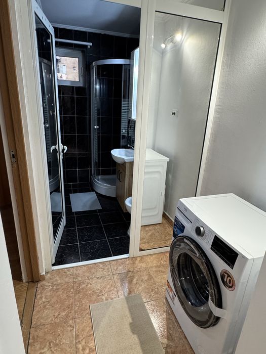 Vand apartament 2 camere, Et. 1 - Zona cenrala