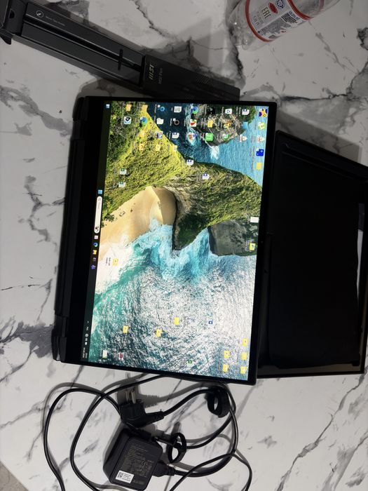 MSI summit evo 16 flip