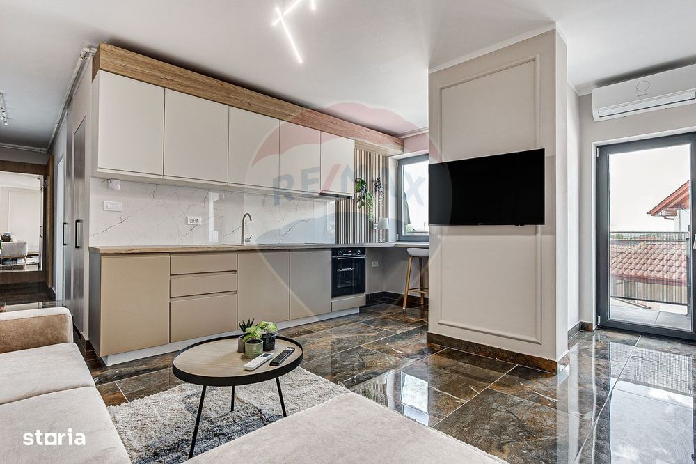 Apartament cu 3 camere de închiriat, parcare subterana, Complex Cozia