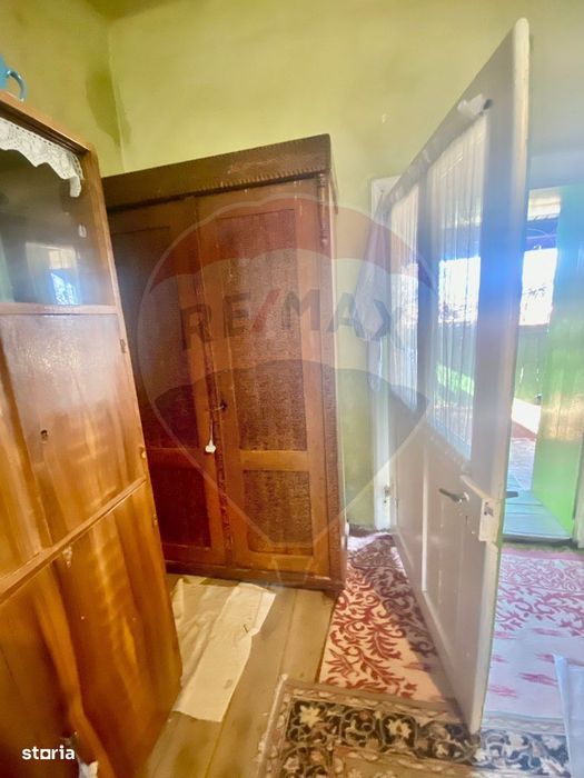 Casă veche de vânzare cu teren mare in Copsa Mica