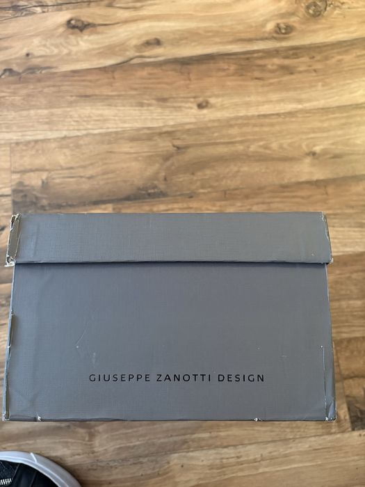 Обувки Guiseppe Zanotti