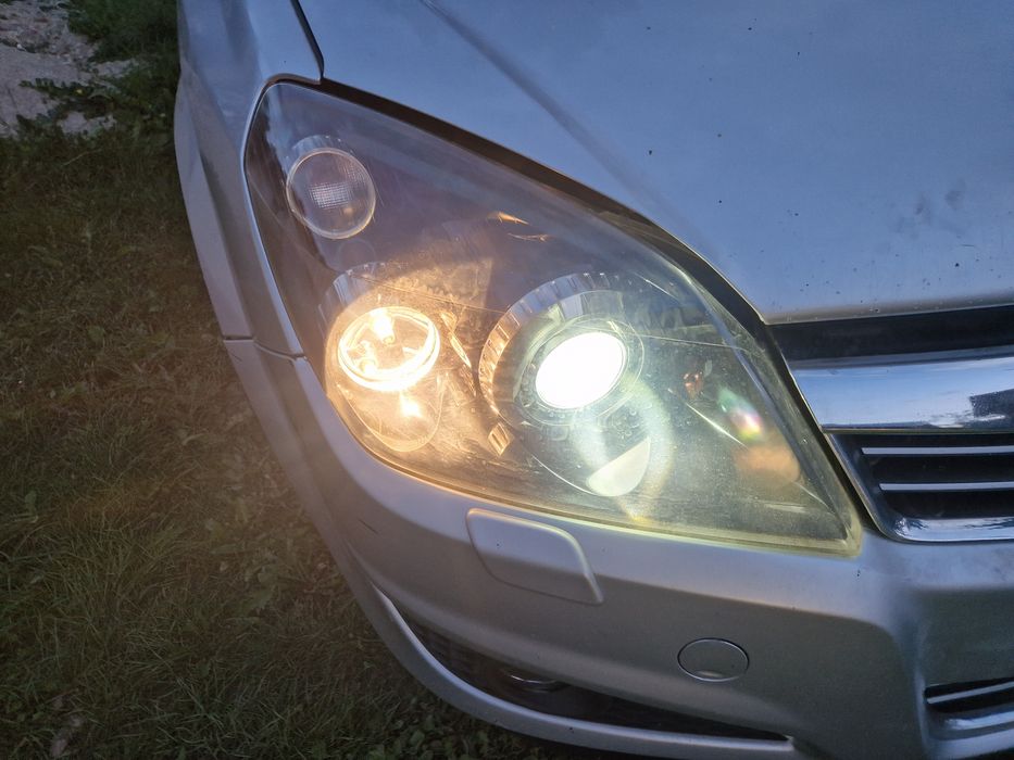 Vand far stanga,far dreapta  Xenon Afl Opel astra H