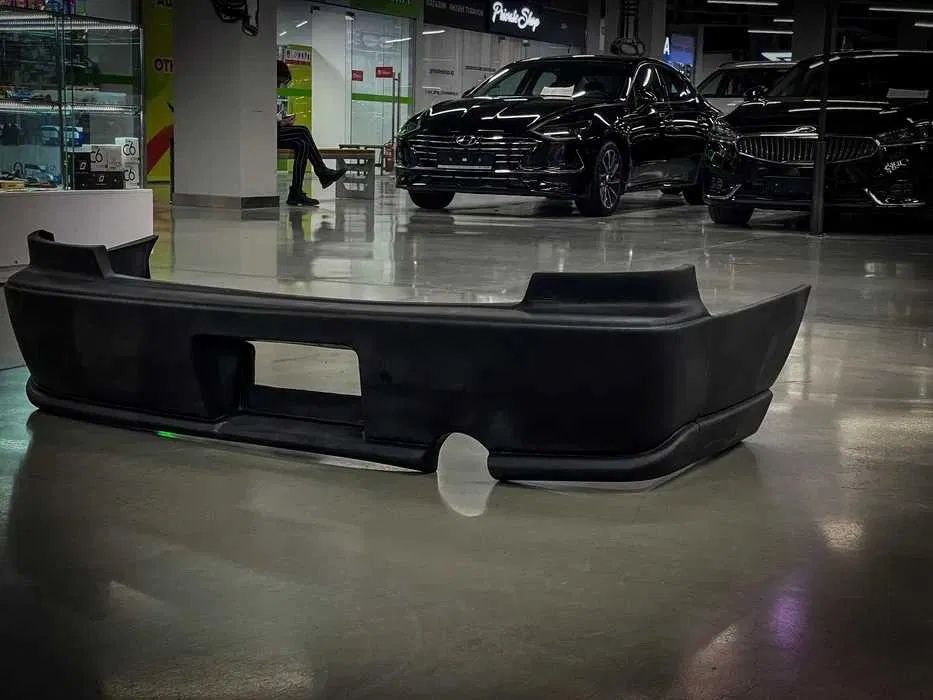 Бампер Ниссан Цефиро а32