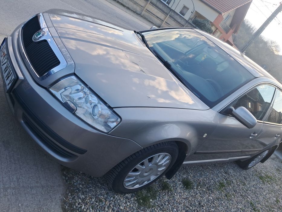 Skoda Superb an 2006 motorizare diesel de 1,9 motor super.