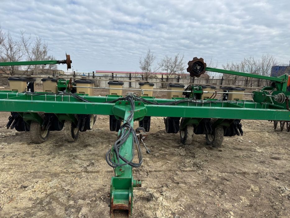 Сеялка Грейт Плейнс PD 8070