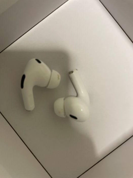 Airpods pro de vanzare