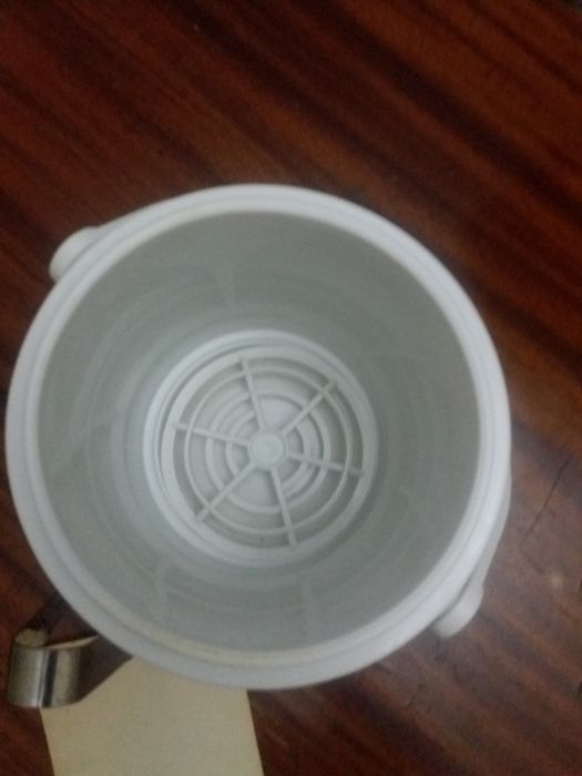 Срочно! Термос для льда Япония, новый!