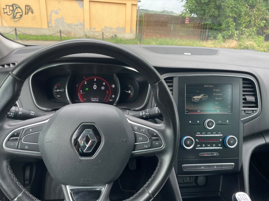 Renault megan 1.5 dci BOSE EURO6 2016 Led RATE FIXE