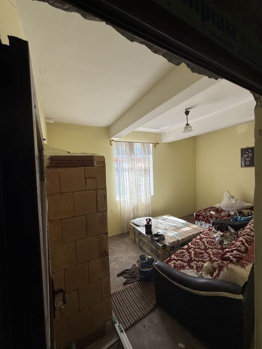 Vand apartament 3 camere