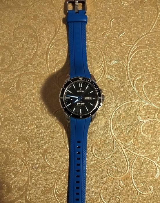 Ceas Festina Diver (Elvetian) pentru innot real WR200m/20bar