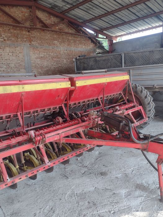 Сеялка за есенници СЗУ