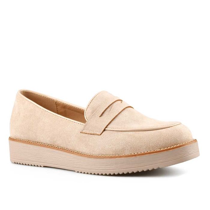 Дамски обувки тип мокасини (лоуфъри)