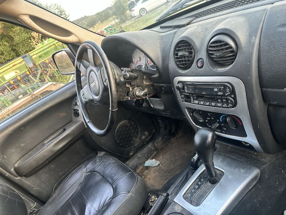 Jeep cherokee kj джип чероки 2.&