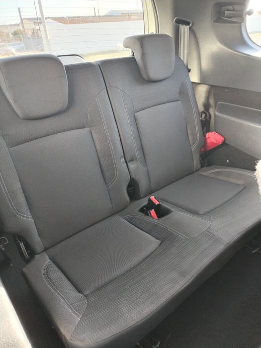 DACIA LODGI /7 LOCURI /AN 2014/1.5 Diesel 110CP