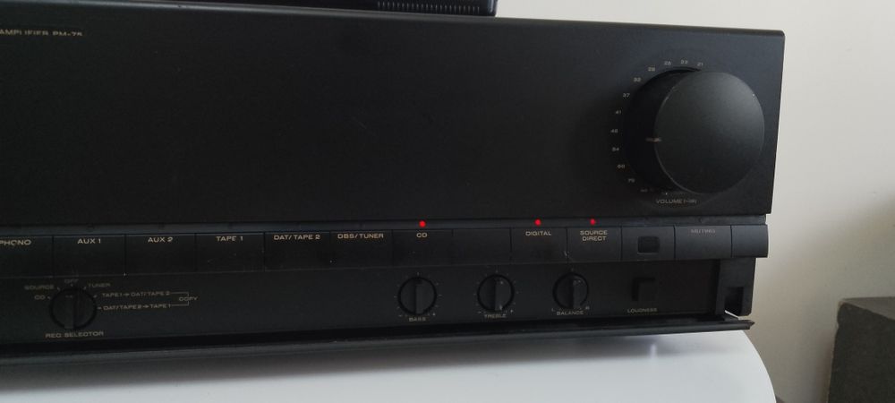 Amplificator Marantz PM 75/Telecomanda