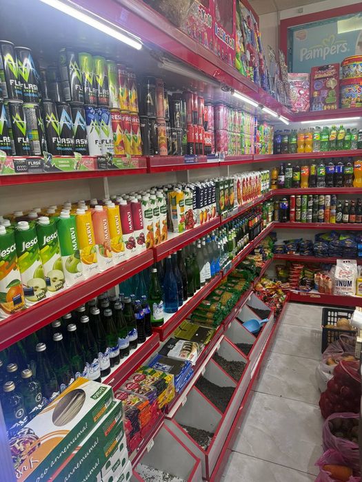 Полка стеллаж витрина магазин учун