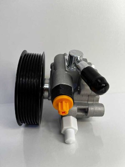 Гур насос на Lexus