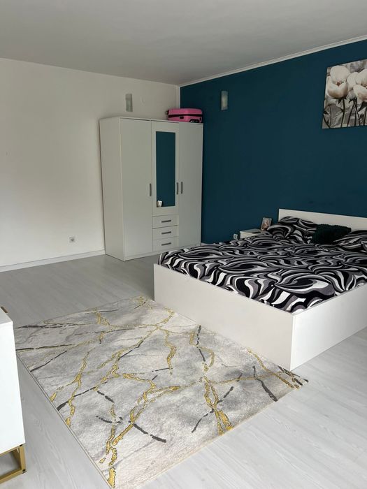 Vand garsoniera in Craiova