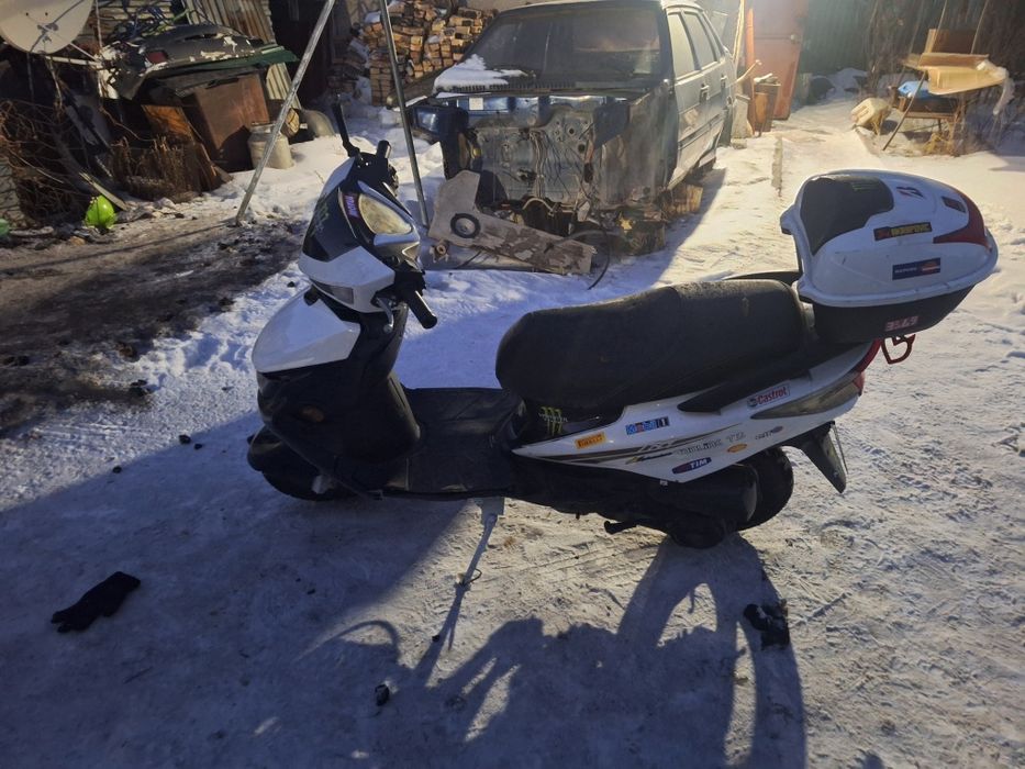 Продам м8 мопед 150куб