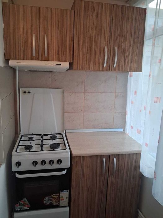 Inchiriez apartament 2 camere