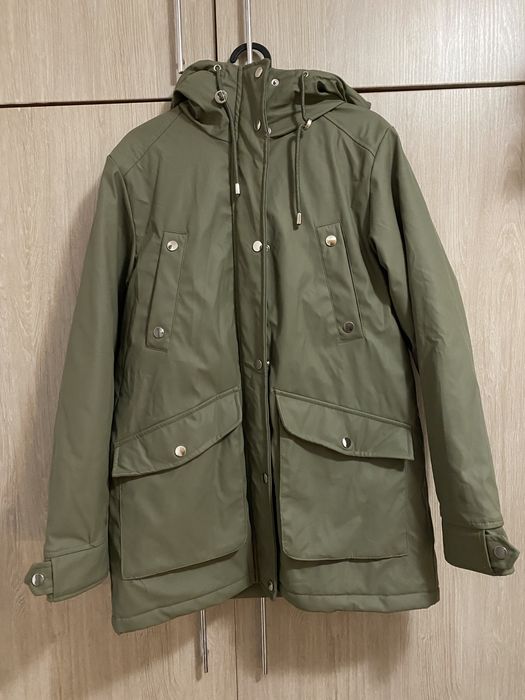 LIvrare gratuita - geaca imblanita imperm Pull&Bear marime 36 S