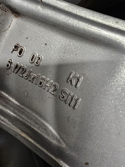 Jante Aliaj R16 Ford 5x108 Original Borbet