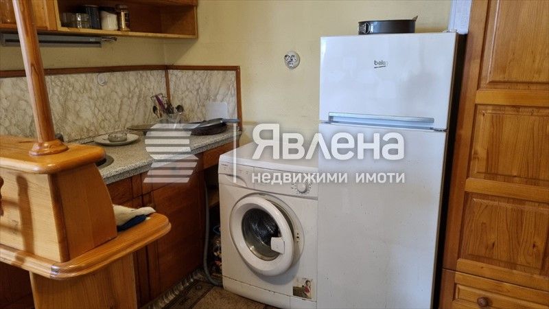 Дава се под наем Едностаен апартамент в София, Център - 38 кв.м за 400 € - Снимка #3