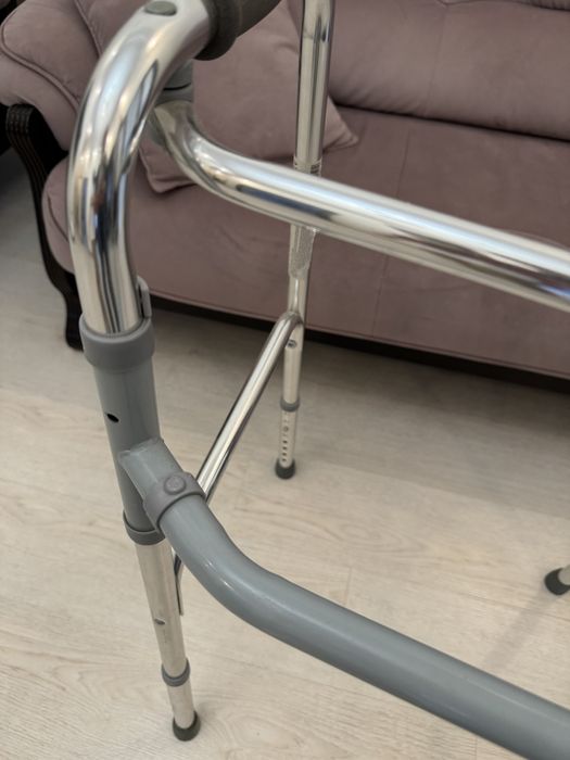 Ходунки для взрослых