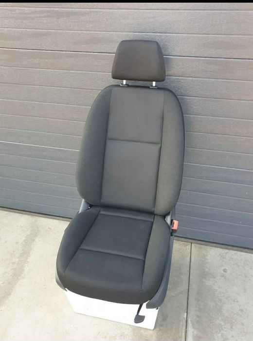 Scaun Pasager Mercedes Sprinter 907 dupa 2018 pret informativ