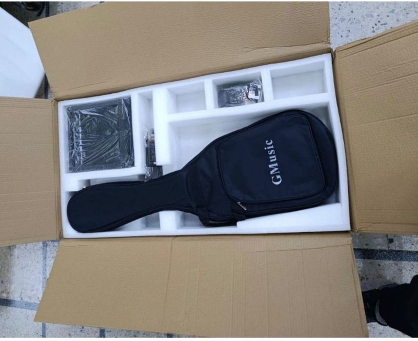 Новая электро гитара