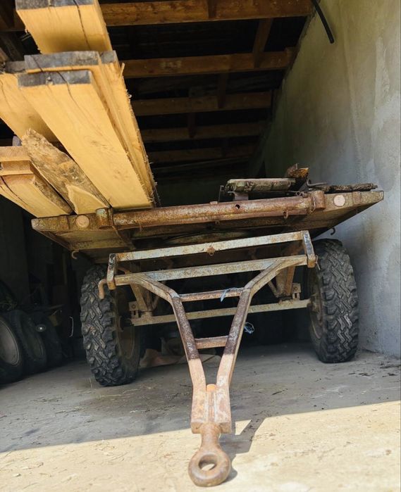 PACHET!Tractor Belarus 4x4 +Încărcător frontal,Cupă - RECONDITIONAT TOTAL + Platformă 2 Axe + Plug 2 brazdare
