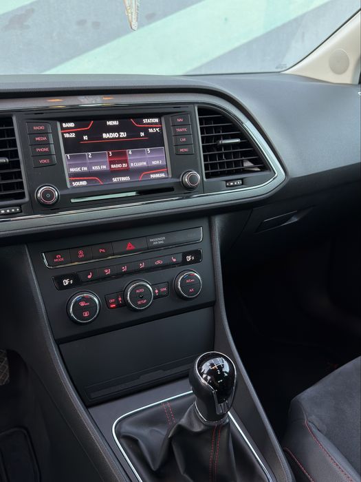 Seat Leon FR 2.0 TDI  (5F)