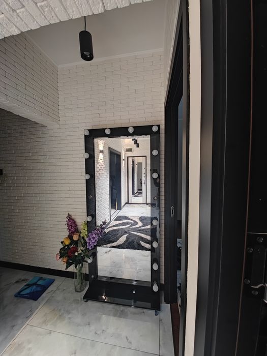 Зеркало для дома или для магазина