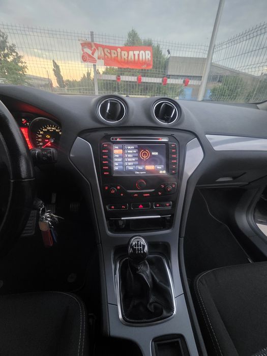Vând Ford Mondeo 2014