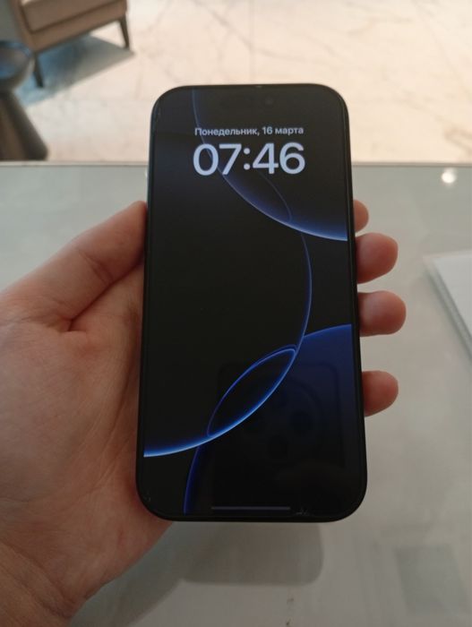 Продается iPhone 16 pro